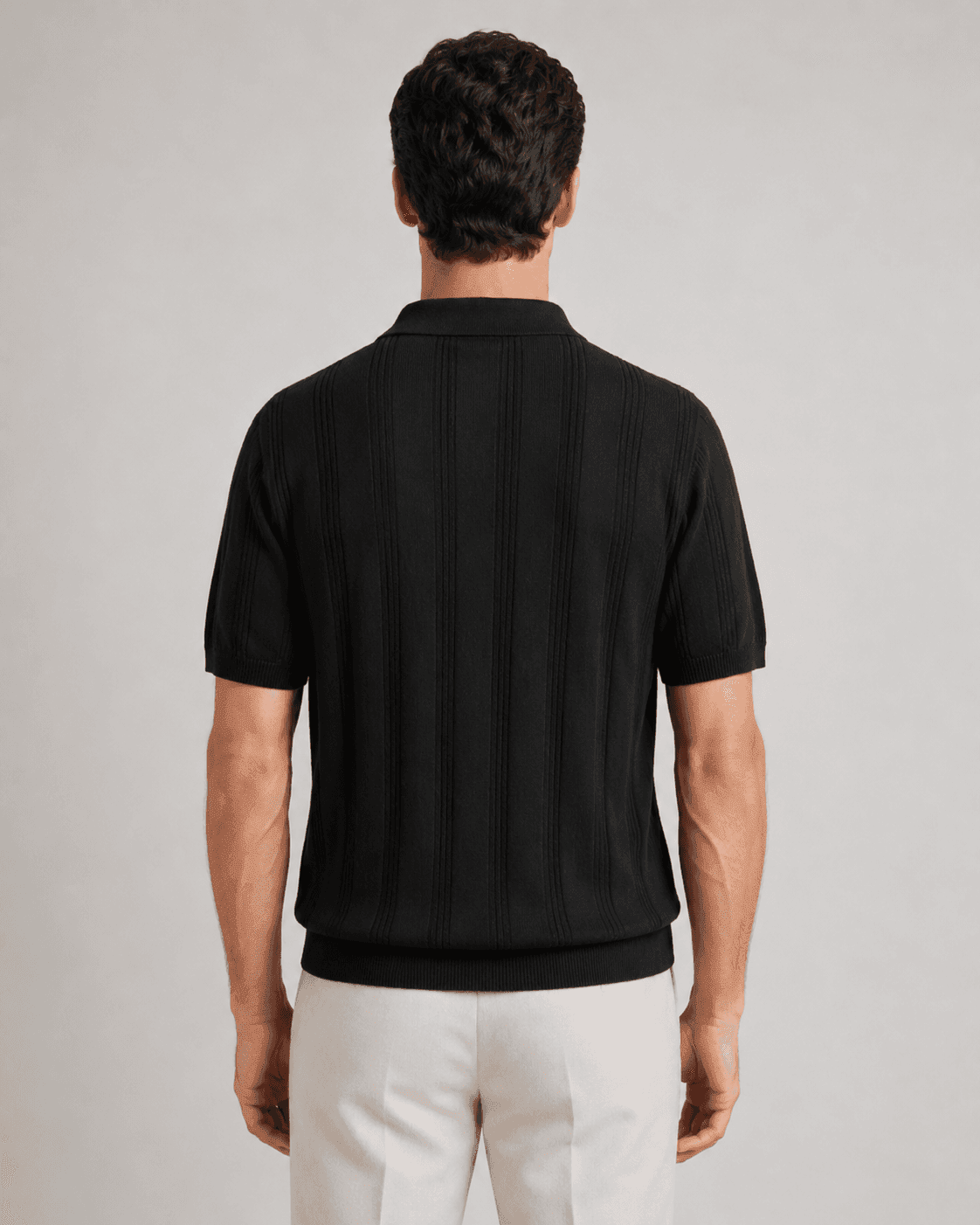 Open Collar Structured Knit Polo - VAMMORA